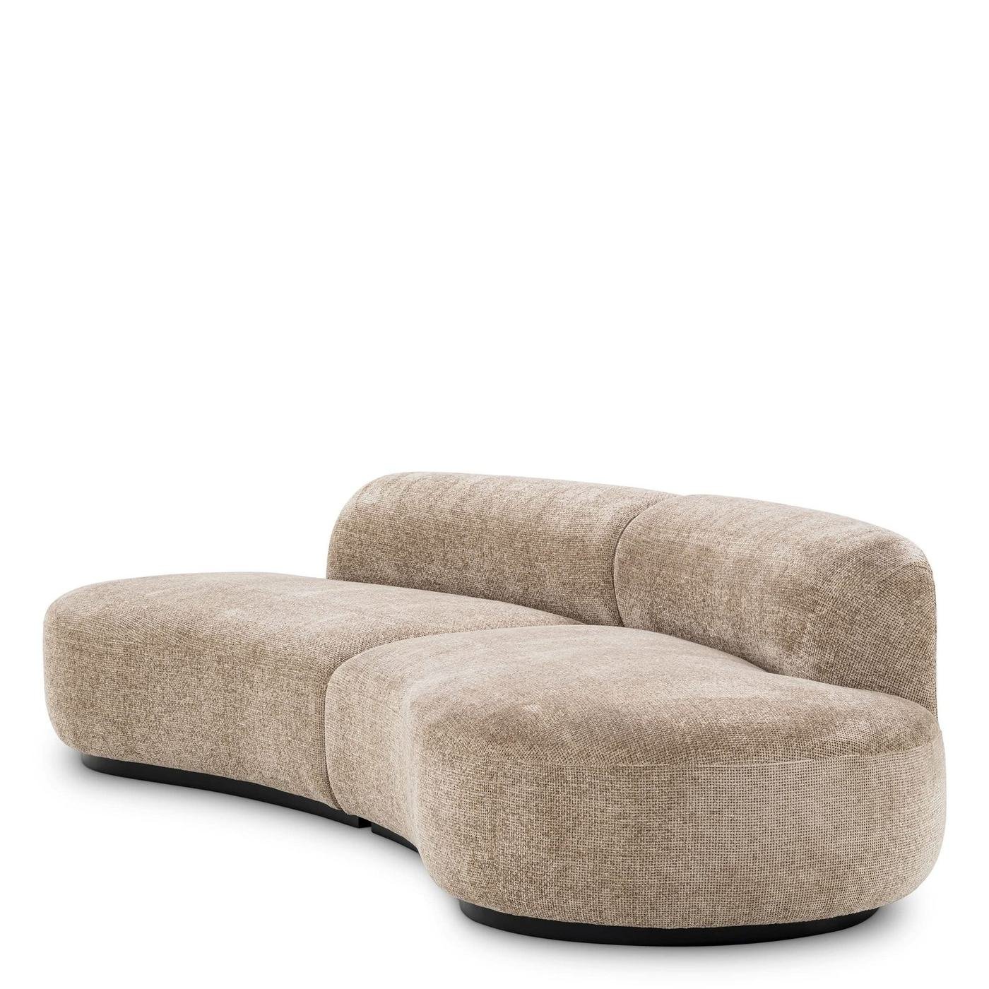 Hotel soft furnishings and decorative items
